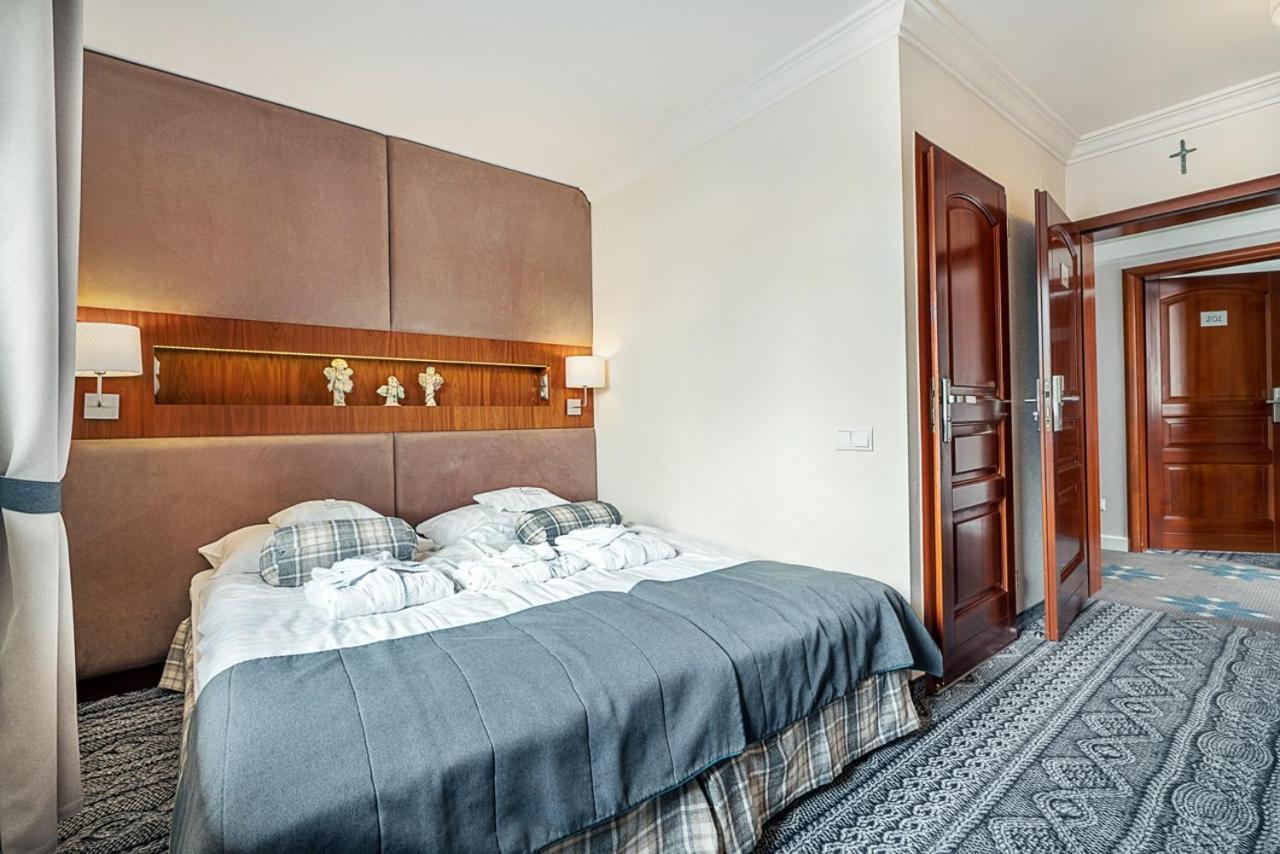 Villa Zrodlo & Spa Krynica Zdroj Dış mekan fotoğraf